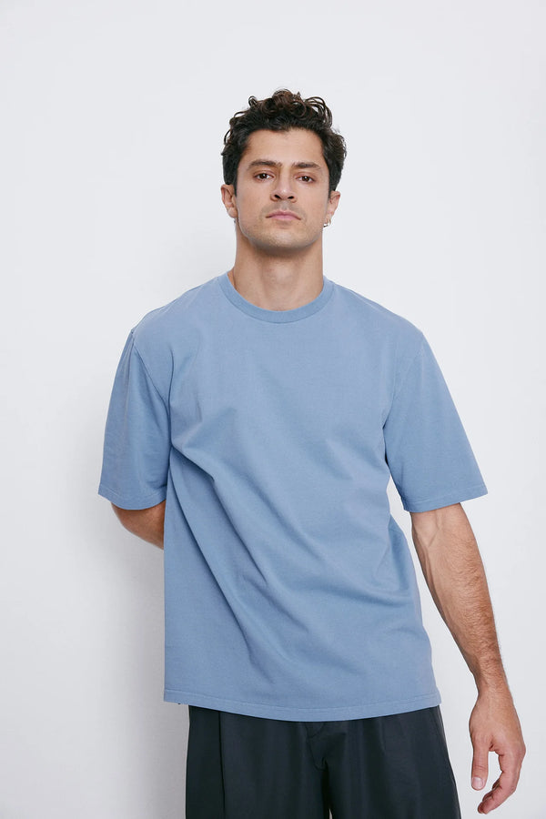 UNFEIGNED - BASIC T SHIRT DUSTY BLUE