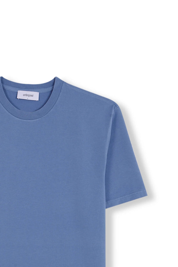 UNFEIGNED - BASIC T SHIRT DUSTY BLUE