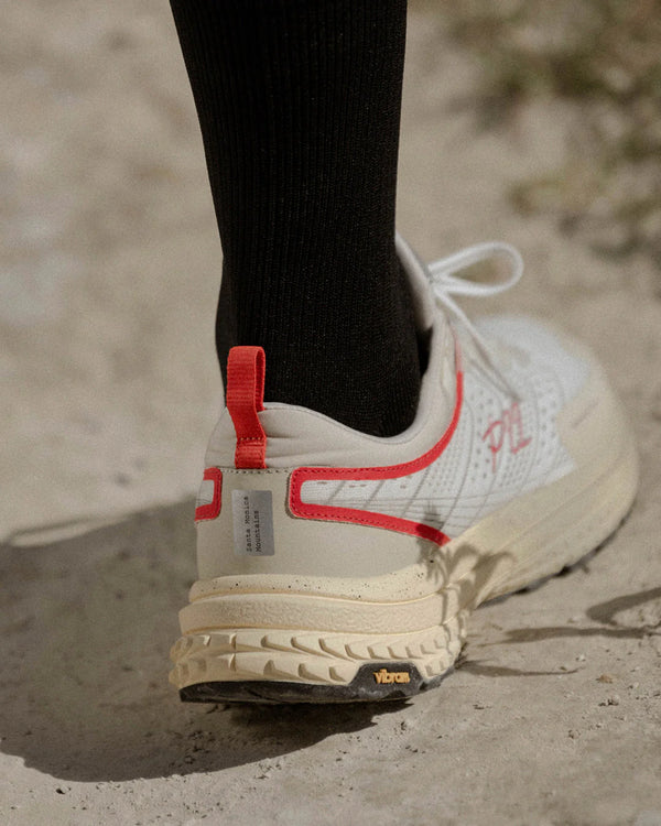 THE MERCER BRAND P22 VEGAN TRAIL RUNNING TRAINER SAND