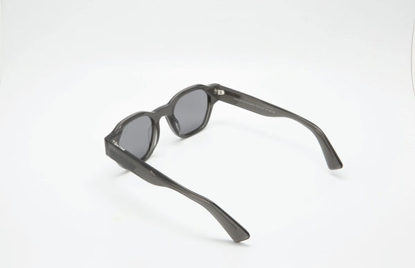 WAITING FOR THE SUN - CLIO E13 SUNGLASSES