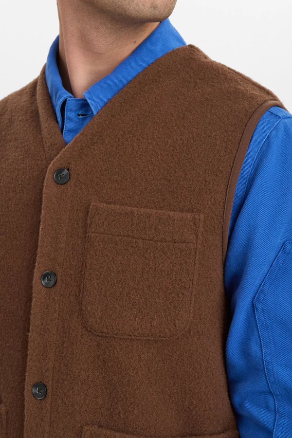 ANERKJENDT - AKRAMSUS BOILED WOOL VEST - CARAFE