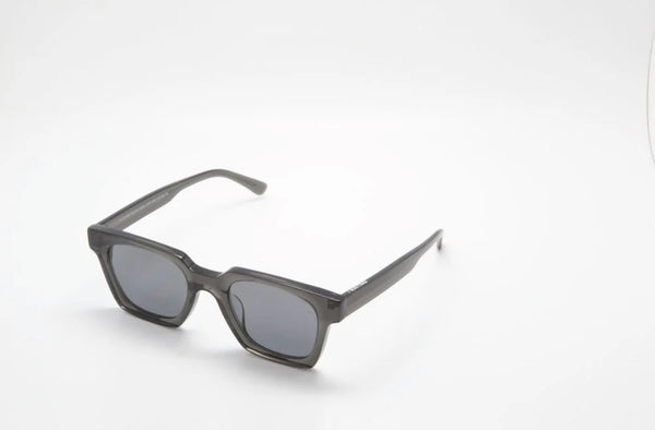 WAITING FOR THE SUN - MYN E13 SUNGLASSES