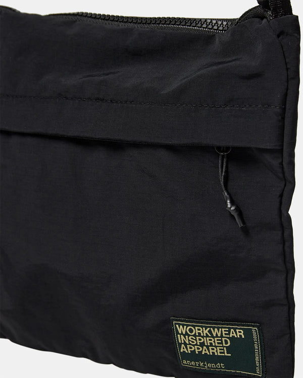 AKCROSSBODY BAG - CAVIAR