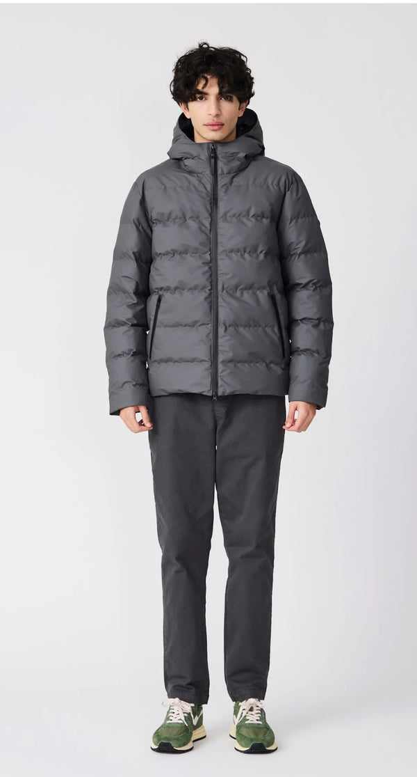 TANTA RAINWEAR - HROM WATERPROOF JACKET MAGNET