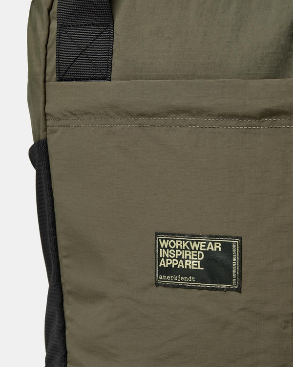 ANERKJENDT - AKTOTE BAG - DEEP LICHEN GREEN